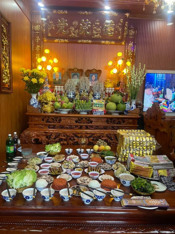 Phòng thờ truyền thống